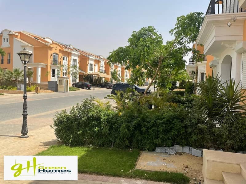 Town House Middle 266 m In Layan New Cairo 7