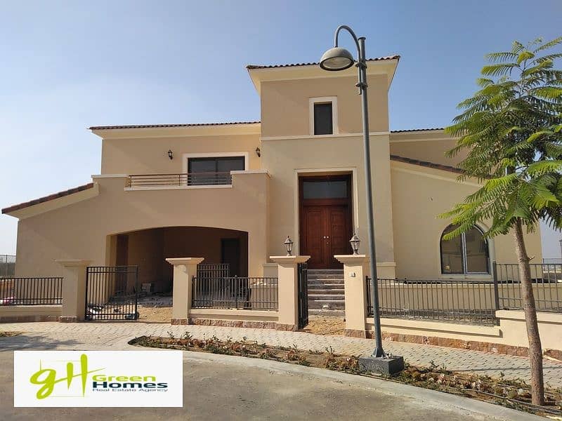 Ultra Finishing Twin House 320m for sale with smart systems and good price in Uptown Cairo 11