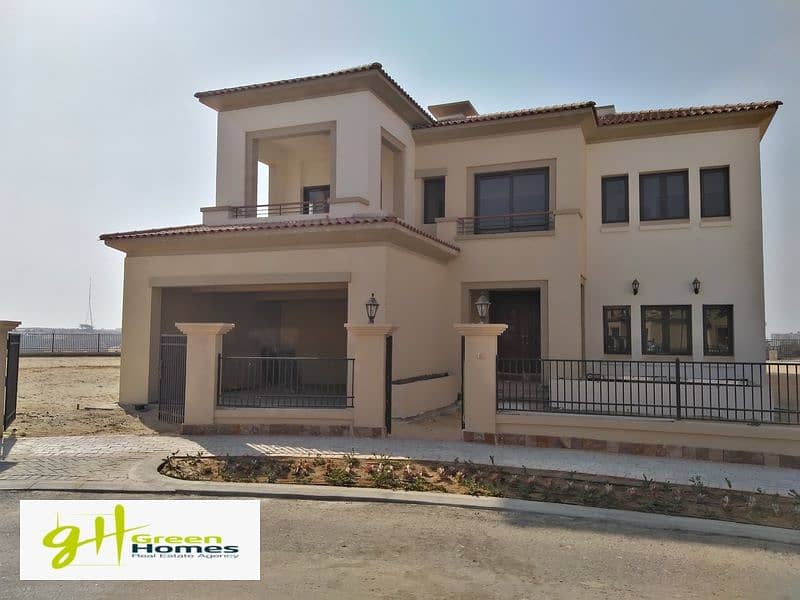 Ultra Finishing Twin House 320m for sale with smart systems and good price in Uptown Cairo 12