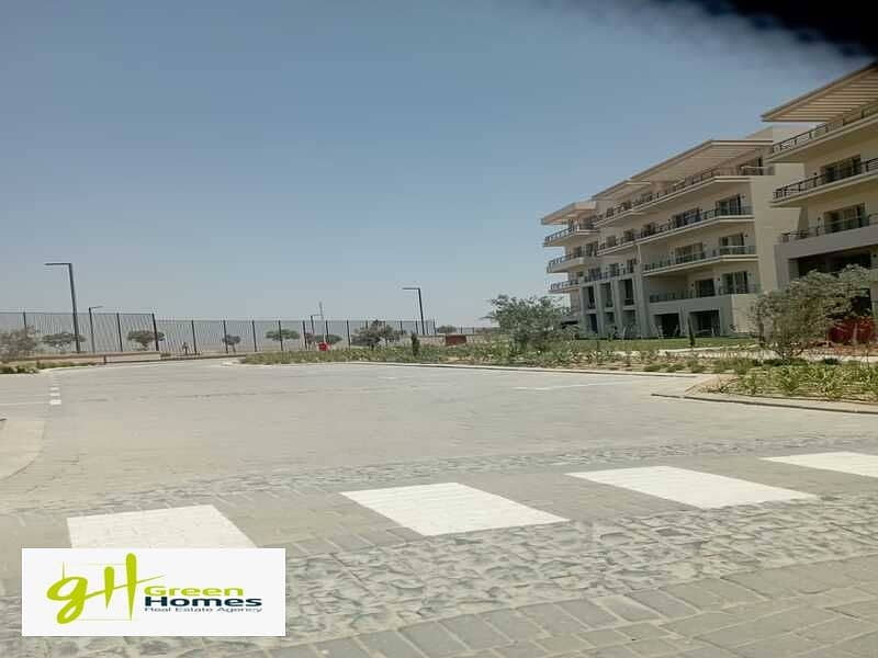 Fully finished Apartment View Golf in Uptown Cairo For sale | Mokattam 5