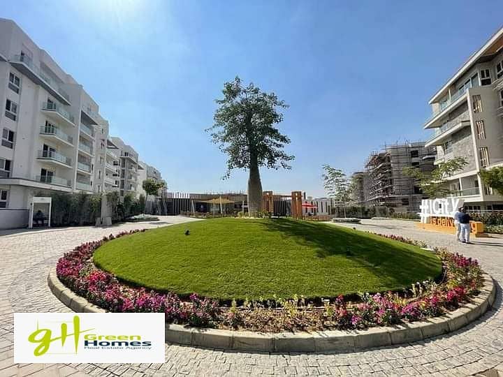 APARTMENT FOR SALE In MOUNTAIN VIEW ICITY NEW CAIRO 5