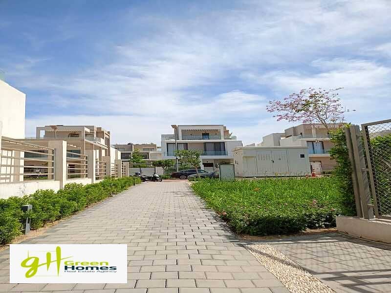 Amazing Town House 250 m for sale Cash at Fifth Square - Marassem 2