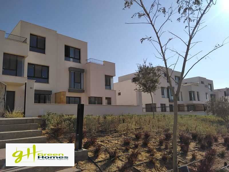 Town house Middle For Sale In VILLETTE SODIC Ready To Move 5