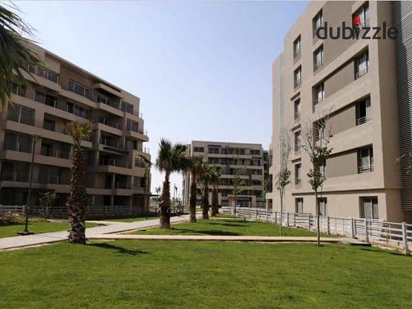 Apartment for sale 143 m in New cairo Capital Gardens Palm hills, 4