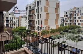 triplex 308m semi furinshed in eastown sodic new cairo under market price