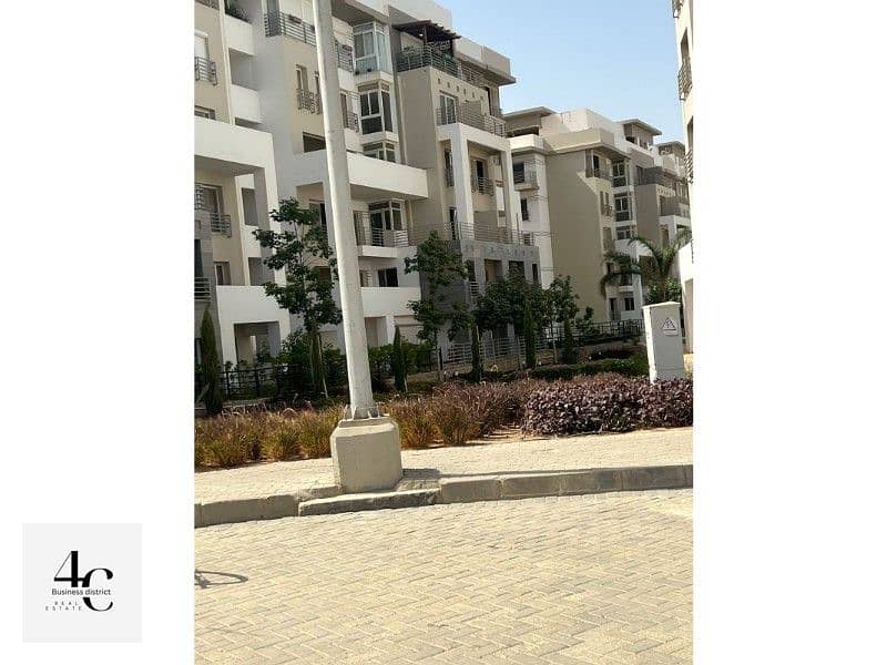 Apartment 177m for sale in  Hyde Park Compound for quick sale, 3 bedrooms, the lowest price in the market 5