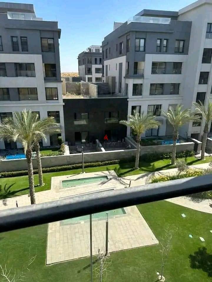 فيلا تاون هاوس للبيع في كمبوند تريو جاردنز في التجمع الخامس - townhouse for sale in trio gardens compound in the fifth settlement 4