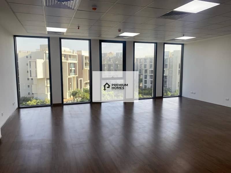 Fully finished office for rent with a distinctive view in SODIC Eastown 3