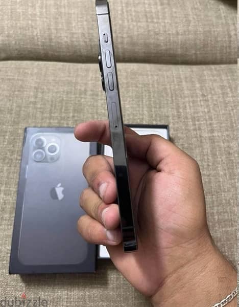 iPhone 13 Pro Max خطين Za 3