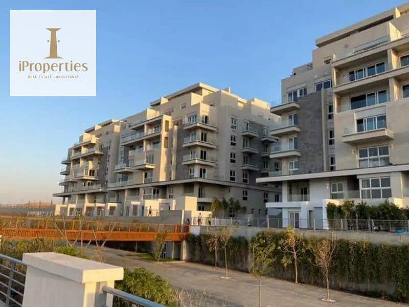 Apartment for sale in Mountain View iCity direct over lagoon under market price 1