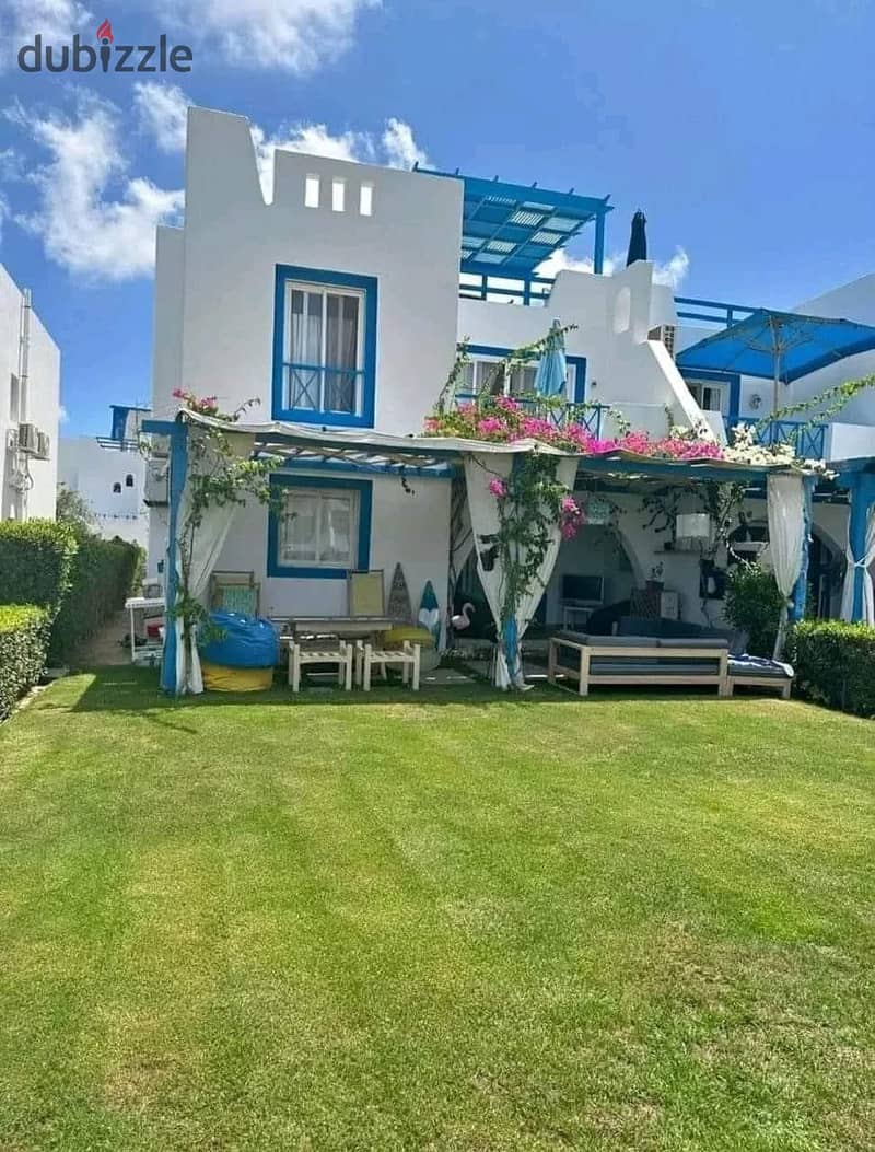 Stand alone villa for sale Seaview with a 5% down payment and 8 years 7