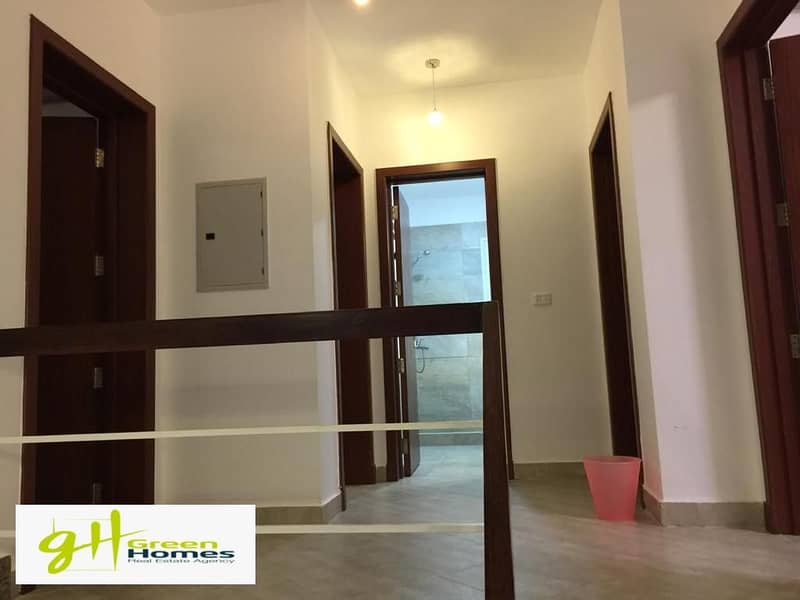 Twin House 226m for sale with attractive price in Amwaj 15