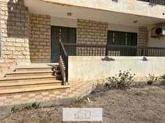 Ground chalet with garden for sale in Green Beach, next to El Alamein, immediate receipt