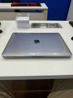 very special condition Mackbook pro 2020 M1 chib