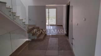 Apartment for sale, immediate receipt ((Penthouse)), upper floor + private roof, immediate receipt In the fifth assembly  “La Vista El Patio Oró”