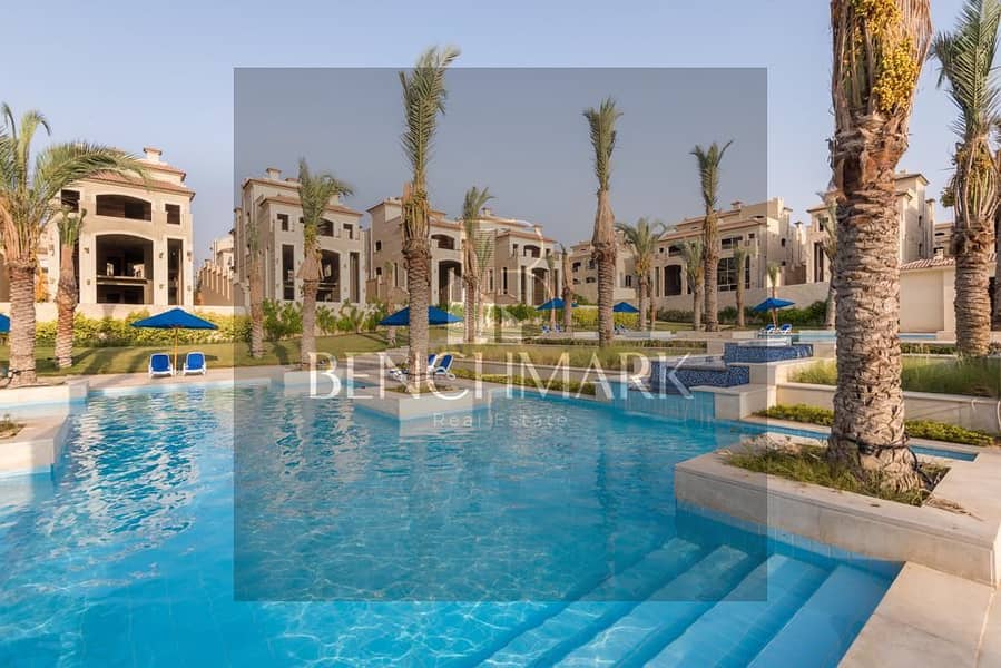 Cash discount: 20%  Ready To Move   فيـلا تـاون هـاوس * Town house *  كمبونـد * El Patio 5 East *  #El Shorouk الشروق 3