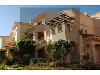 Villa with garden for sale with a sea view, immediate receipt, ready for inspection, in Prime Location in La Vista Compound