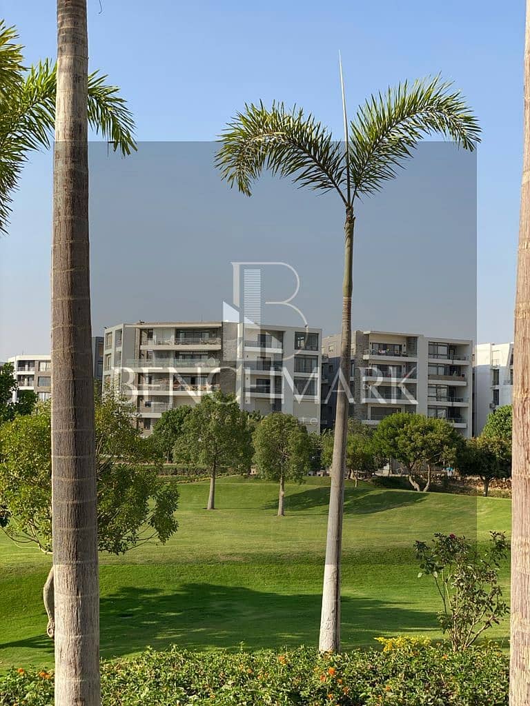 Studio 80m for sale in Taj City, first settlement, directly in front of Cairo Airport ,and in front of the JW Marriott Hotel, 42% cash discount. 1