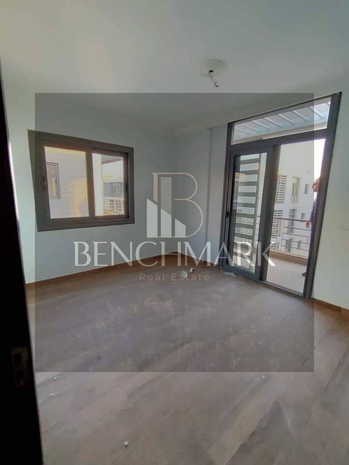 130m apartment for sale in the last phase of Taj City Compound, First Settlement, the heart of New Cairo, in front of Gate 2 of Cairo Airport 22