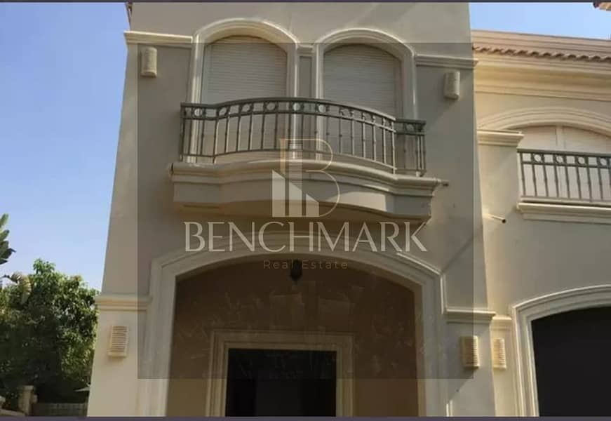 Villa Townhouse corner 245m for sale in La Vista Compound, El Patio Town, Fifth Settlement, New Cairo, next to AUC, Hyde Park Compound, and Suez Road 5