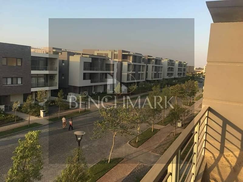 Apartment 166m for sale in Taj City, First Settlement, Origami Golf phase, the last and most distinguished phase of the compound, 42% discount 10