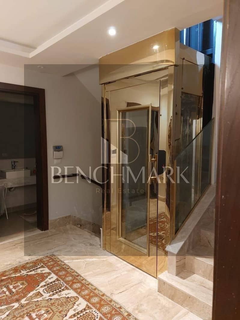 Townhouse villa 220m for sale in La Vista El Patio 5 East Shorouk City next to the airport immediate delivery in installments over 5 years No interest 1