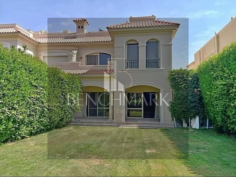 Townhouse villa 220m for sale in La Vista El Patio 5 East Shorouk City next to the airport immediate delivery in installments over 5 years No interest 11