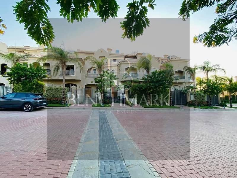 Villa Town House Corner 222m for sale in La Vista El Patio Prime Shorouk City immediate delivery ready for inspection and housing 5 years installments 6