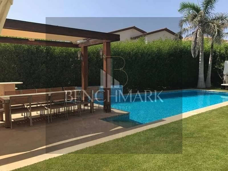 Villa Town House Corner 222m for sale in La Vista El Patio Prime Shorouk City immediate delivery ready for inspection and housing 5 years installments 16