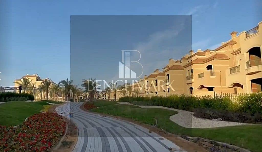 Middle townhouse villa 255m for sale with immediate delivery and installments in La Vista City Compound New Cairo next to Mivida Compound 15