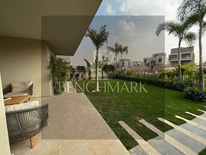 Middle townhouse villa 255m for sale with immediate delivery and installments in La Vista City Compound New Cairo next to Mivida Compound 18