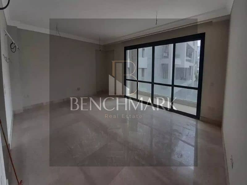 4Bdr Penthouse apartment for sale Ready to move fully finished in La Vista Patio 7 Compound New Cairo Fifth Settlement next to American University AUC 17