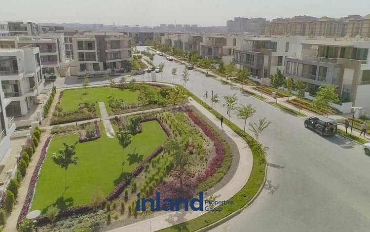 شقه  للبيع 208 متر  بفيو مفتوح صريح في كمبوند تاج سيتي بجوار الكلوب هاوس taj city compound 4