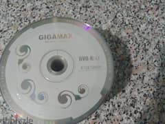 2 DVD GIGAMAX للبيع جديد كما بالصور