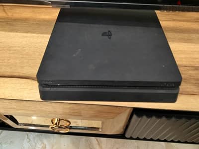 PS4 slim