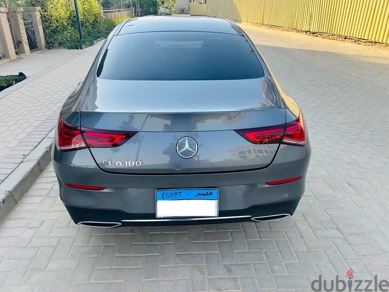 Mercedes-Benz CLA 180 2020 2