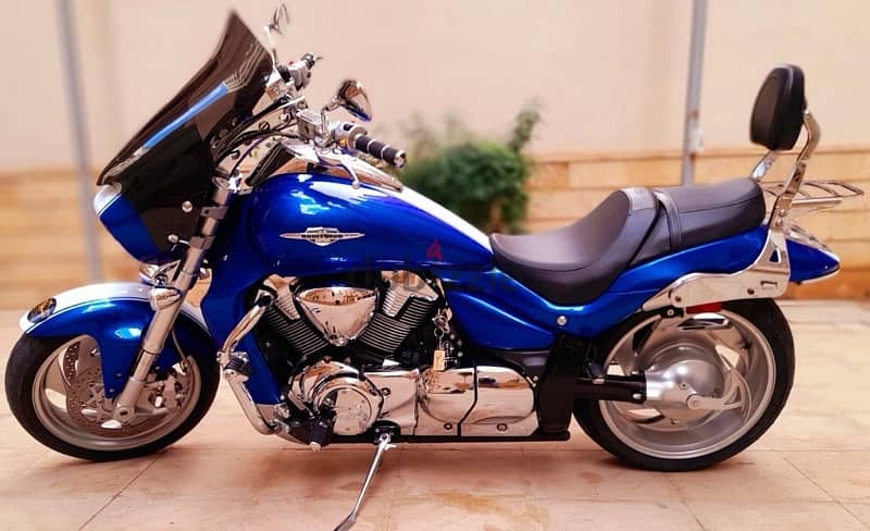 Suzuki boulevard M109 R 4