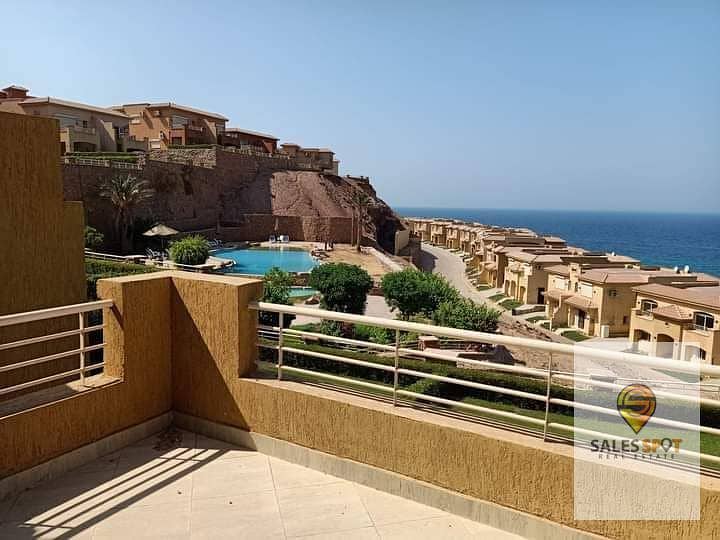 Chalet two rooms 108m directly on the sea, finished ultra super and the lowest down payment in Telal sokhna hills Ain Sokhna next to La Vista 3