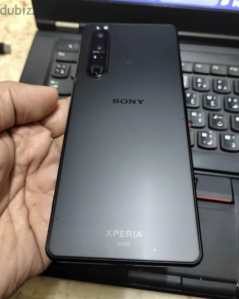 SONY XPERIA 1 iii 4