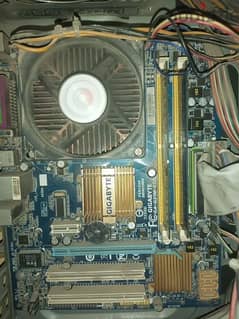 بورده g31 + معالج pentium dual core+اتنين جيجا رام + كرت gt210