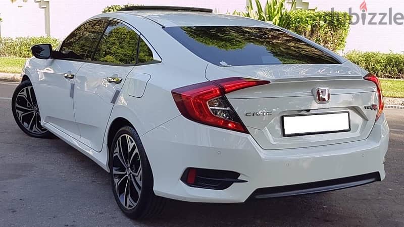 Honda Civic 2020 1