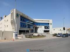 محل للبيع بالتقسيط بموقع مميز ف مول Elegantry mall القاهرة الجديدة 0