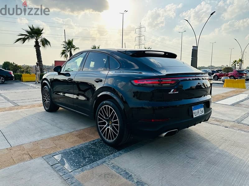 Porsche Cayenne 2021 Coupe 69000lm 1