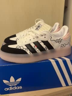 Hello kitty x adidas sambas