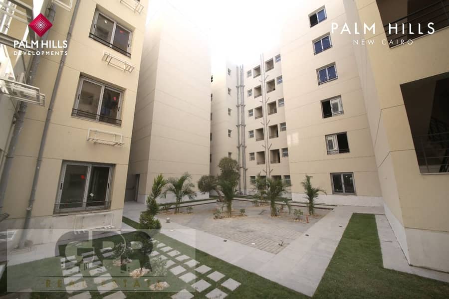 شقة للبيع 118م بالتجمع الخامس متشطبة بالكامل سوبر لوكس في بالم هيلز | Palm hills 7