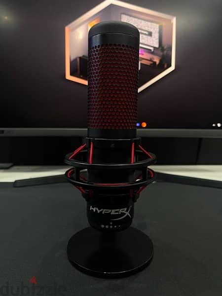 hyper x quad cast microphone 4