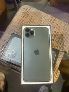 iPhone 11 Pro Max 0