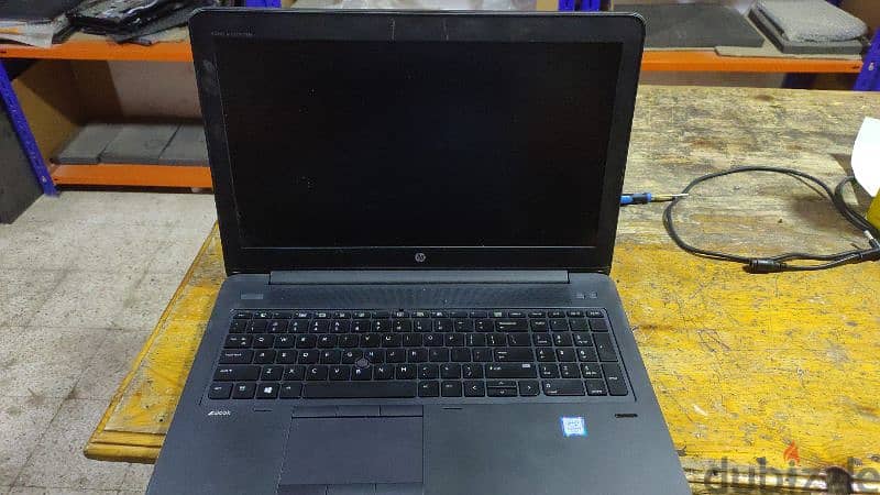 HP zbook G3 ci7.6820HQ.    256+500.16.   M1000M.  2g 1