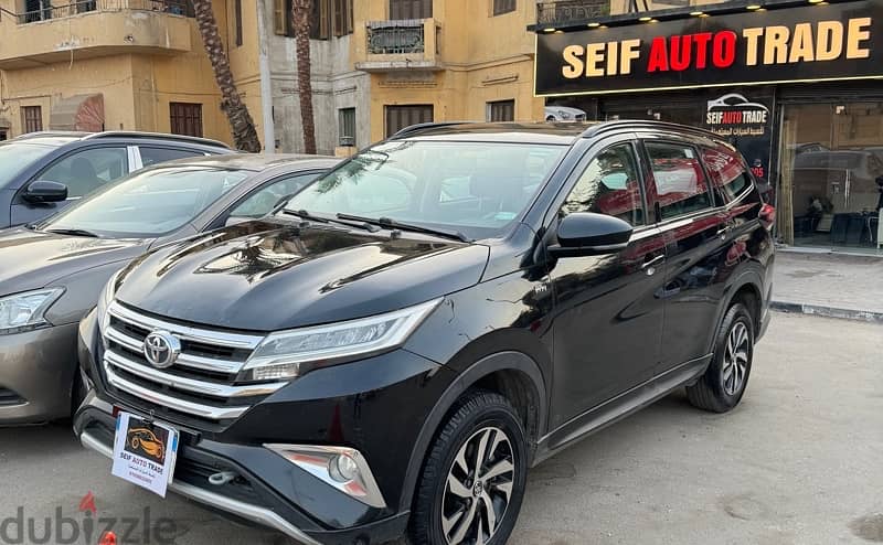 Toyota Rush 2019تيوتا راش ٧ راكب فابريكة بالكامل بمقدم ٣٠٠ الف 1