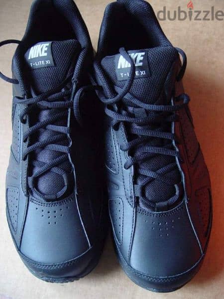 Nike T-Lite XI Shoes with box 1